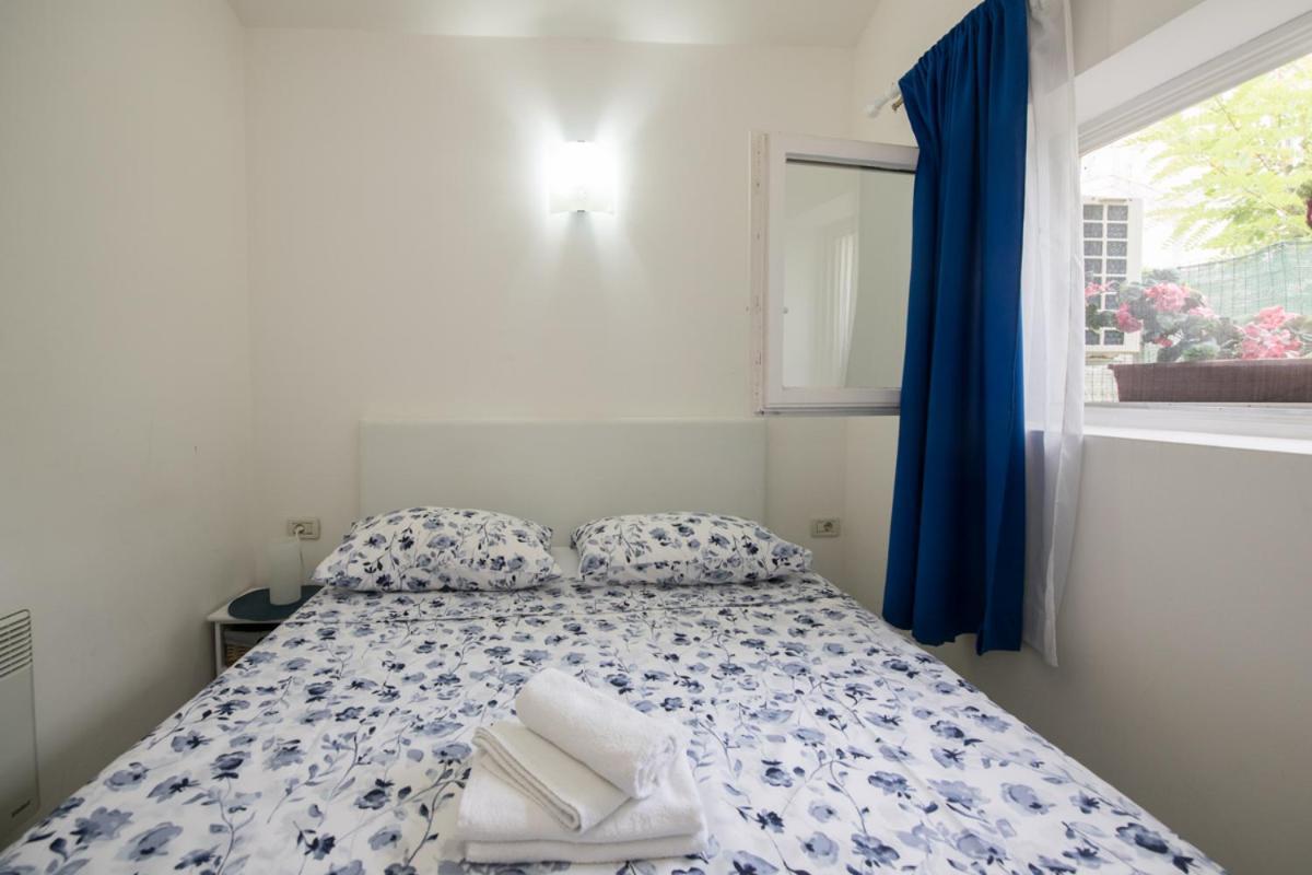 Apartments Ana Опатия Экстерьер фото